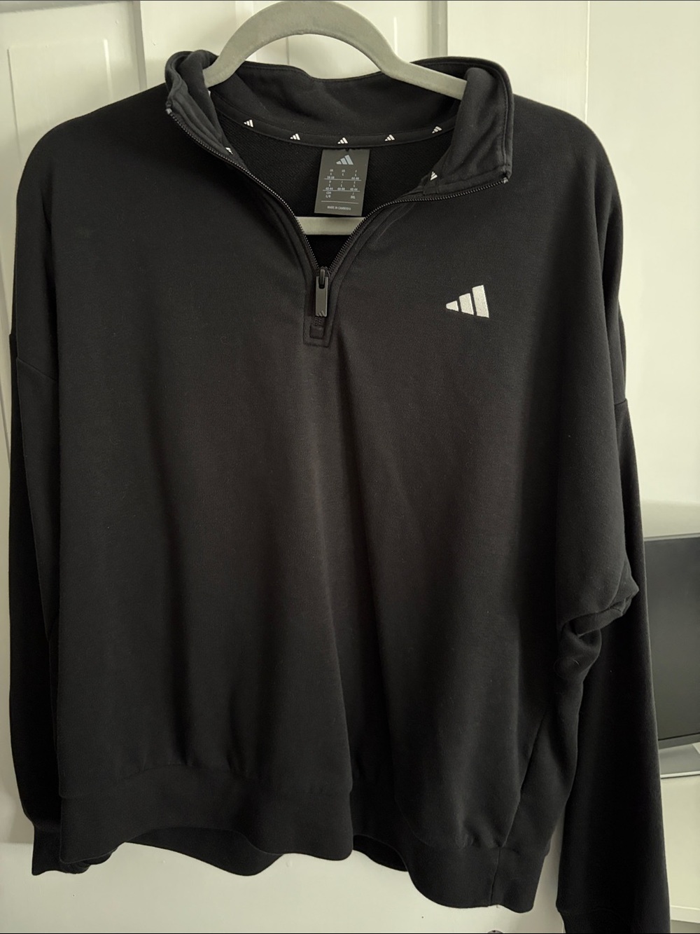 adidas Men's Black Quarter Zip Sweatshirt with Logo - lightweight and comfy